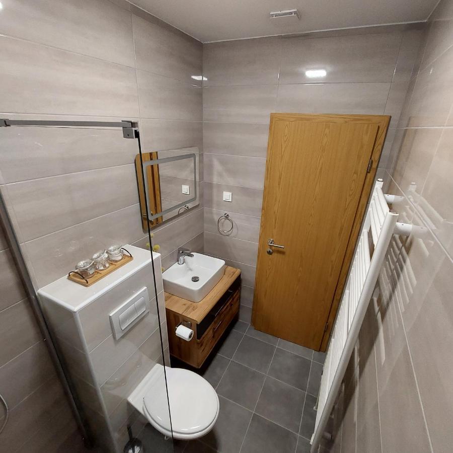 Apartmaji Biseri 크라니스카고라 외부 사진